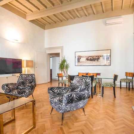 Beatrice Apartment By Firenze Prestige ภายนอก รูปภาพ